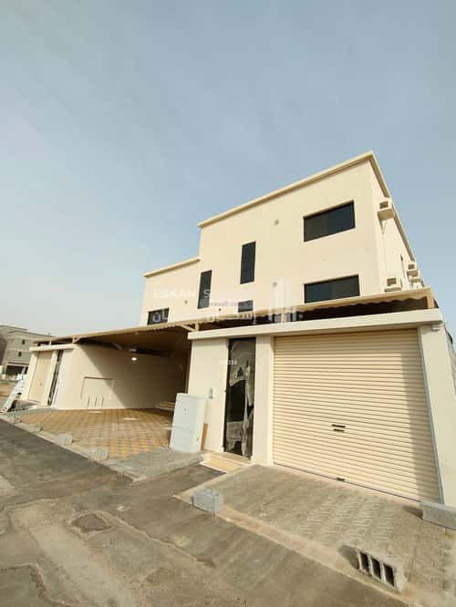 Apartment with 6 bedrooms الورود، صامطة