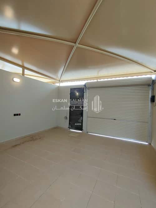 Apartment with 6 Bedrooms Al-Wurud, Samith