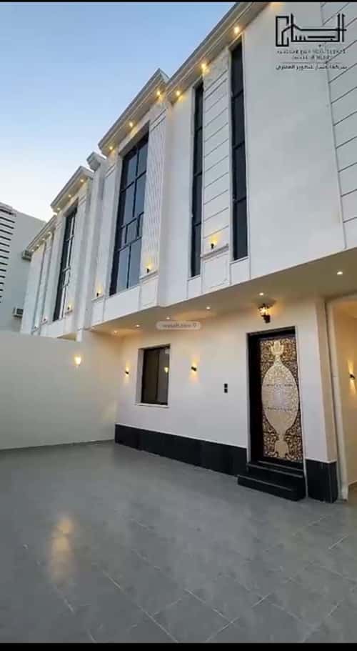 Villa 338.46 SQM Facing South on 15m Width Street Al Wasat District, Alttayif