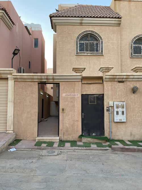 Villa 300 SQM Facing North with 9 Bedrooms Ar-Rawdah, East Riyadh, Riyadh