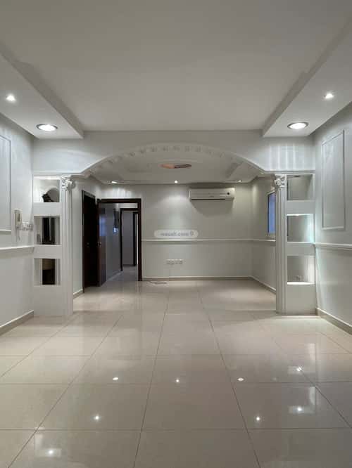 Villa 300 SQM Facing North with 9 Bedrooms Ar-Rawdah, East Riyadh, Riyadh