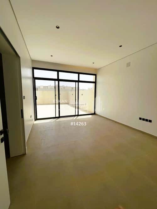 Apartment with 6 Bedrooms Al-Hazm, West Riyadh, Riyadh