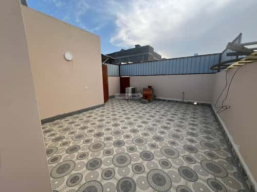 Floor 361.95 SQM with 6 Bedrooms Al-Sharafiya, Abha