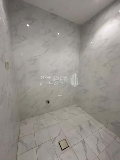 فيلا 400 متر مربع غربية على شارع 15م السويس 1، جازان