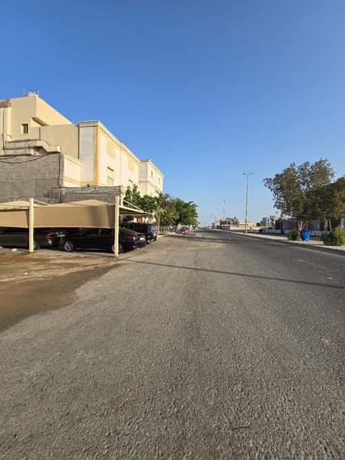Land 449.53 SQM Facing East on 32m Width Street Al-Buhayrat, North Jeddah, Jeddah