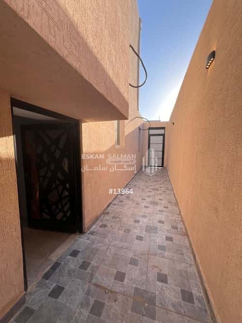 فيلا 308 متر مربع غربية على شارع 16م طيبة، المدينة المنورة