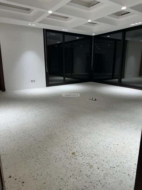 فيلا 3650 متر مربع واجهة شرقية ب 11 غرف الربوة، وسط الرياض، الرياض