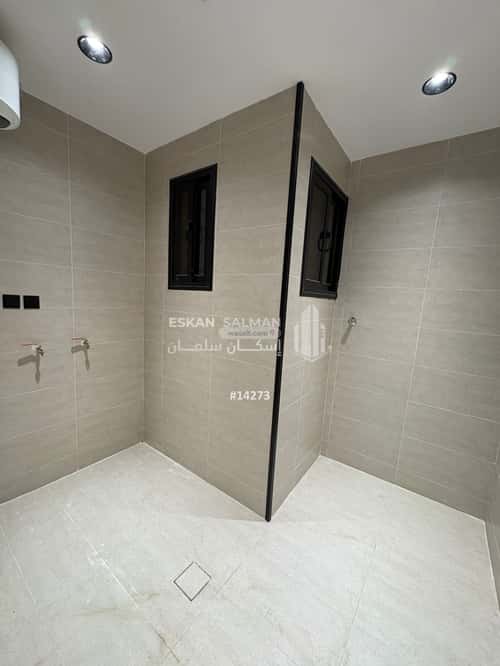 Floor 243.98 SQM with 7 Bedrooms The Diriyah, Khamis Mushait