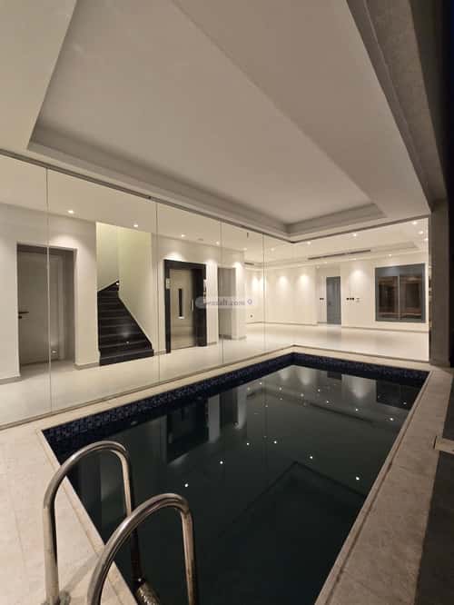 فيلا 367 متر مربع جنوبية على شارع 32م الشراع، شمال جدة، جدة