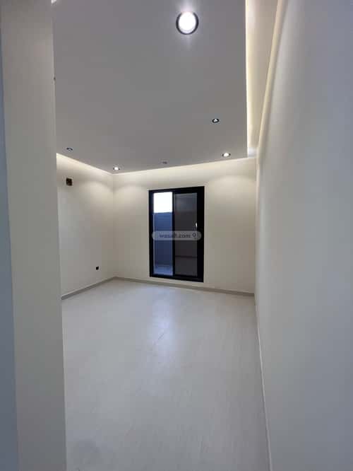 دور 5 غرف في الجنادرية