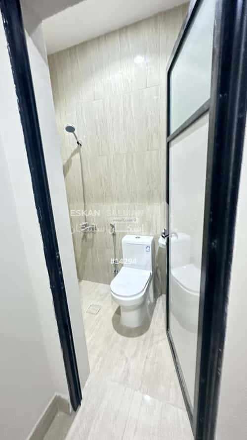 Apartment with 4 Bedrooms Al Sheraa, Khobar