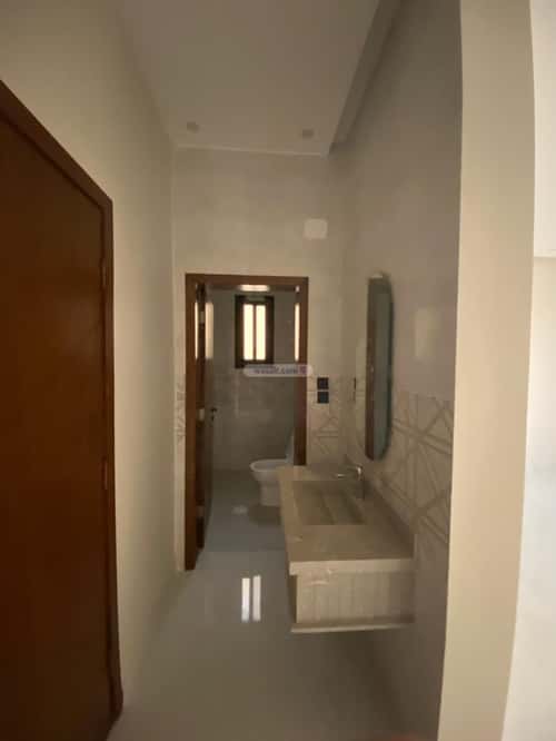 Villa 400 SQM with 3 Apartments Facing North Al Frosyah, East Jeddah, Jeddah