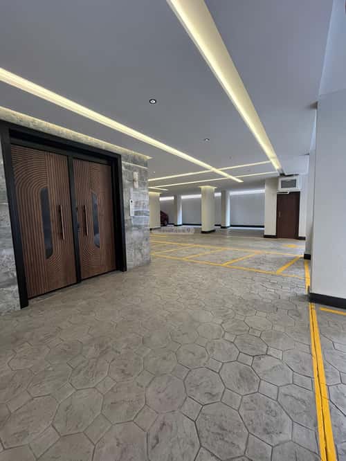 شقة 4 غرف في الروضة