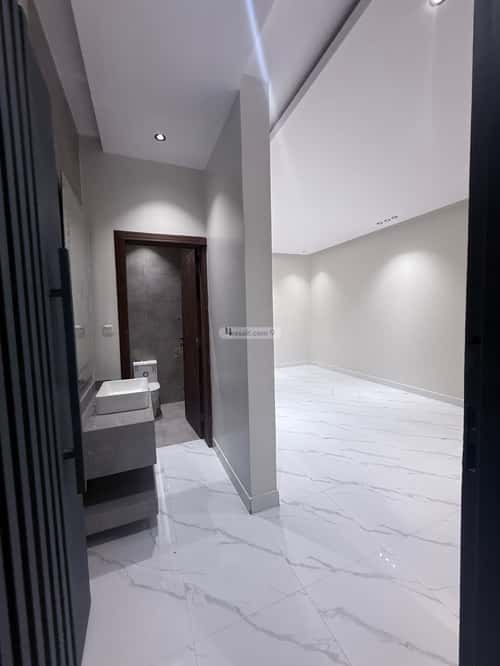 فيلا 172 متر مربع شمالية على شارع 15م الرحمانية، شرق جدة، جدة