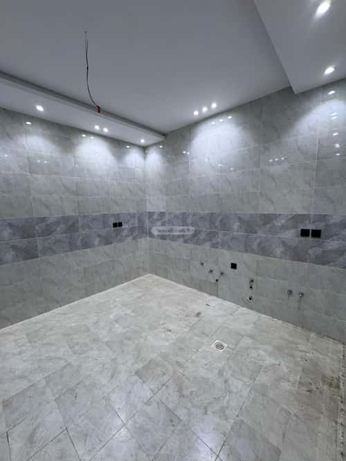 Villa 200 SQM Facing East on 15m Width Street Al Khomrah, South Jeddah, Jeddah