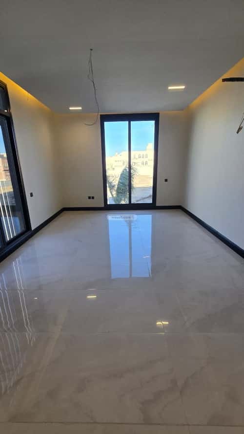 فيلا 593 متر مربع غربية على شارع 15م الشراع، شمال جدة، جدة