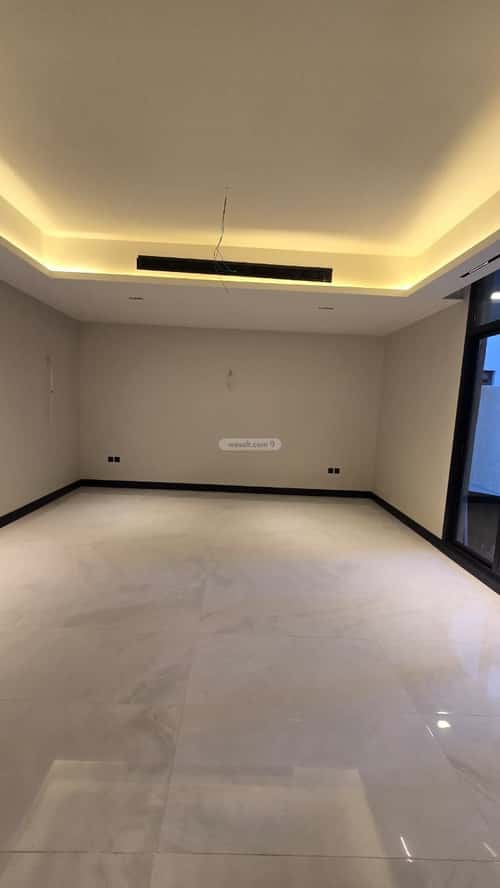 فيلا 593 متر مربع غربية على شارع 15م الشراع، شمال جدة، جدة