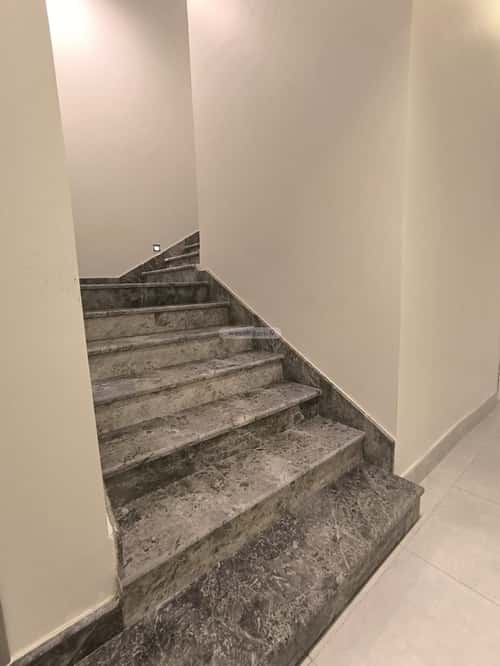 فيلا 326 متر مربع شرقية على شارع 15م الصفوة، شمال جدة، جدة