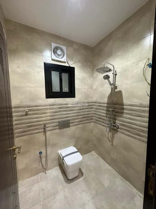 فيلا 307.91 متر مربع شمالية على شارع 15م المنارات، شمال جدة، جدة