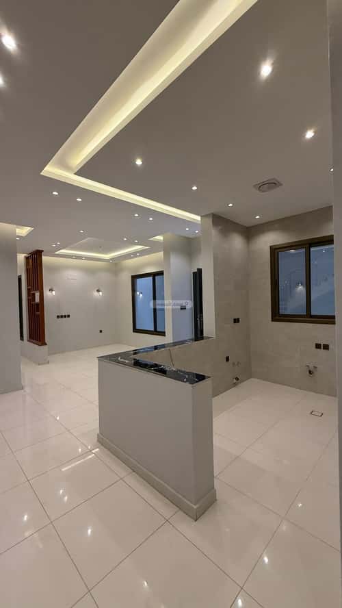 Villa 250 SQM Facing South on 25m Width Street The Honor, Khamis Mushait