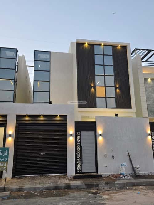 Villa 300 SQM Facing West on 20m Width Street Al Rahmanyah, East Jeddah, Jeddah