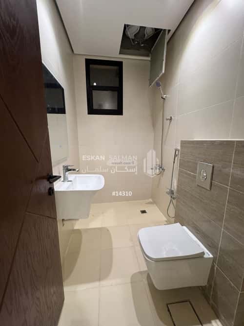 فيلا 11 غرف في الرمال