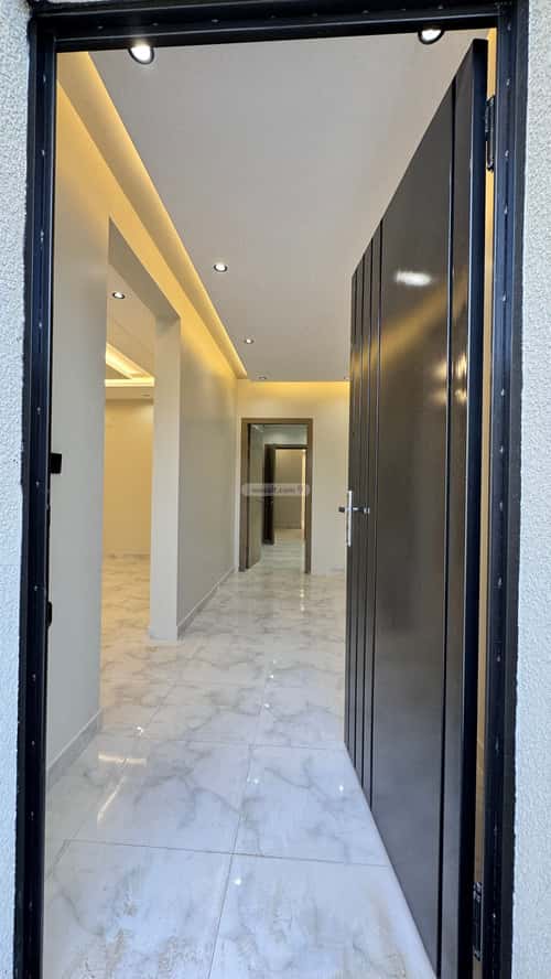 Villa 375 SQM facing South on 20m width street النزهة 1، أحد رفيدة