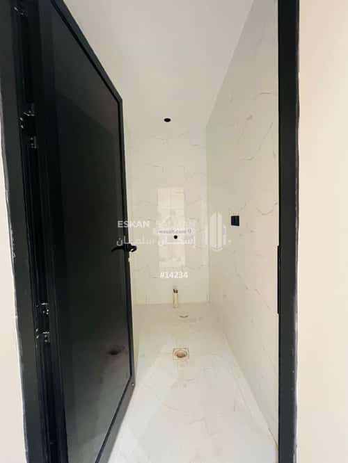 Apartment with 5 Bedrooms Ar Rawdah, Jazan