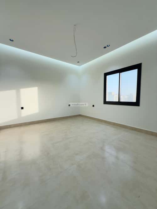 شقة 4 غرف في الروضة