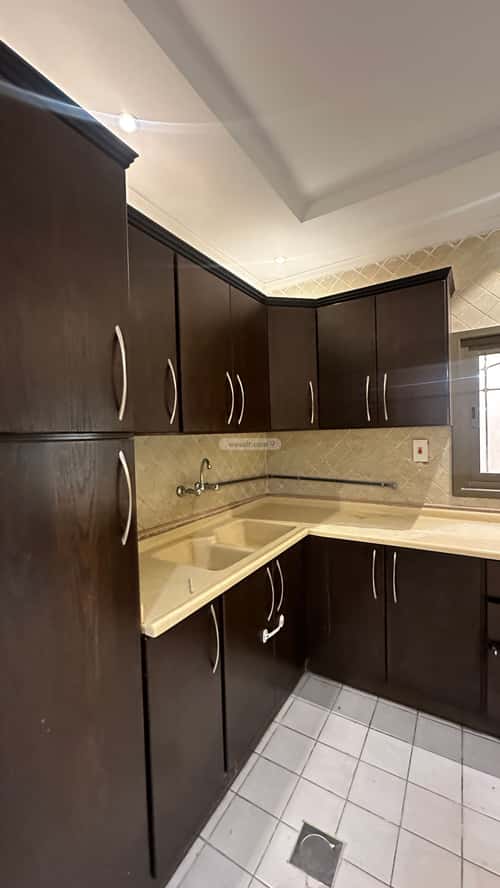 فيلا 277 متر مربع شمالية شرقية على شارع 12م المرجان، شمال جدة، جدة