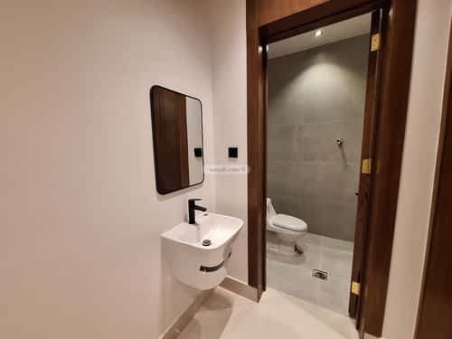 فيلا 275 متر مربع غربية على شارع 15م القادسية، شرق الرياض، الرياض