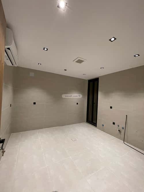 دور 3 غرف في عكاظ