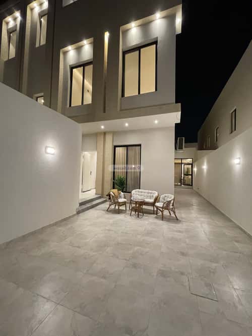 3 bedroom floor in Okaz