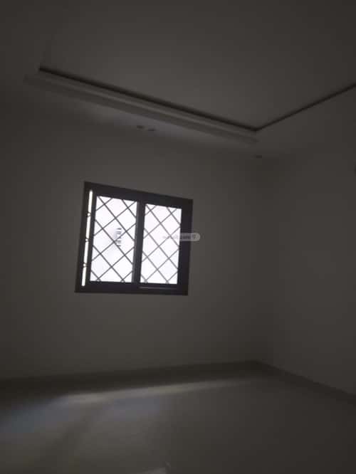 5 bedroom floor in Badr