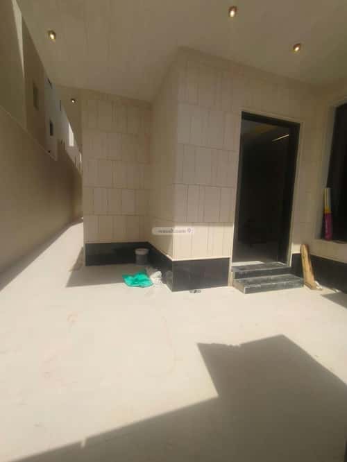 3 bedroom floor in Al Rimal