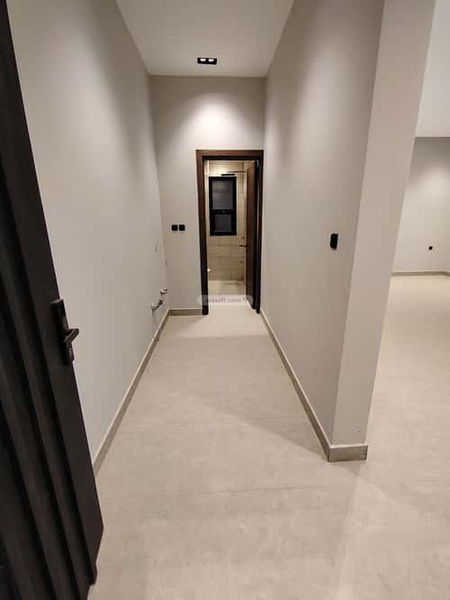 Floor 257.74 SQM with 5 Bedrooms Qurtubah, East Riyadh, Riyadh