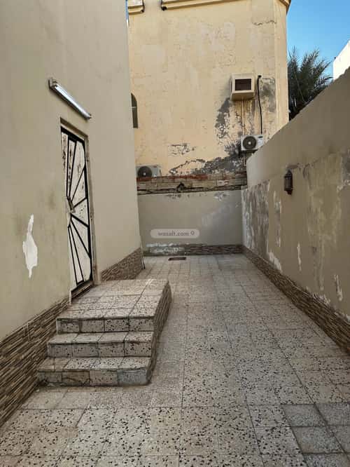 Villa 530 SQM Facing South West on 15m Width Street Al Mohammadeyyah, North Jeddah, Jeddah