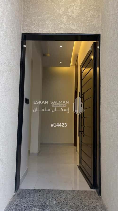 Floor 503.5 SQM with 6 Bedrooms Al-Qafilah, Khamis Mushait