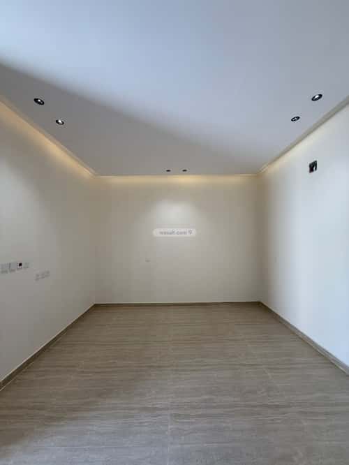 Floor with 5 Bedrooms Bader, South Riyadh, Riyadh