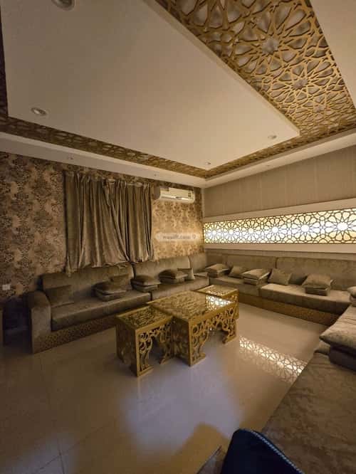 Building 390 SQM Facing East Haya Al Zahra, Madinah