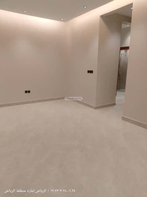 Villa 250 SQM Facing East on 20m Width Street King Faisal, East Riyadh, Riyadh