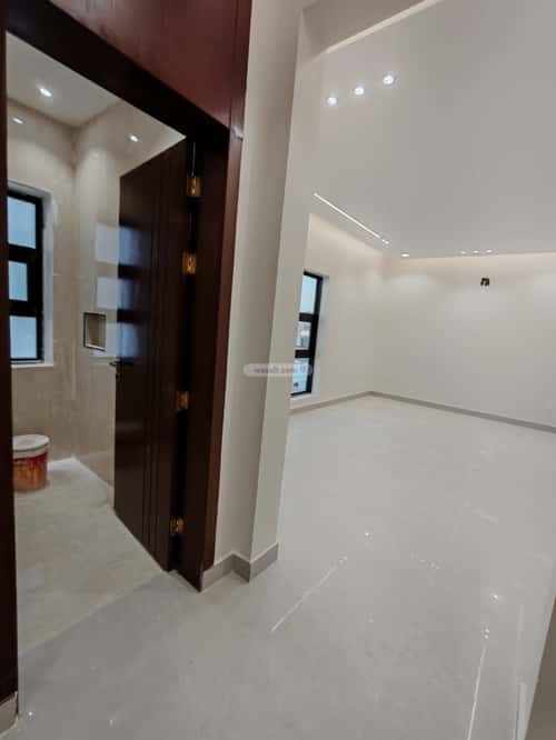 Villa 307.27 SQM Facing South East on 20m Width Street Al-Janadriyah, East Riyadh, Riyadh