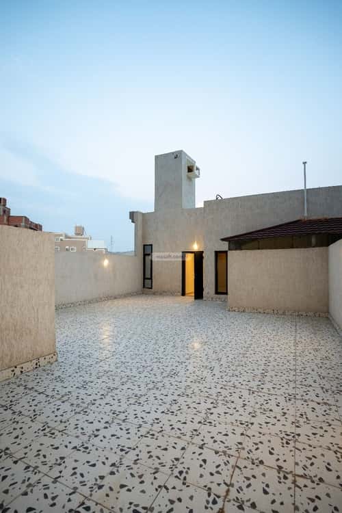 فيلا 317.33 متر مربع جنوبية على شارع 15م السلامة، مكة المكرمة