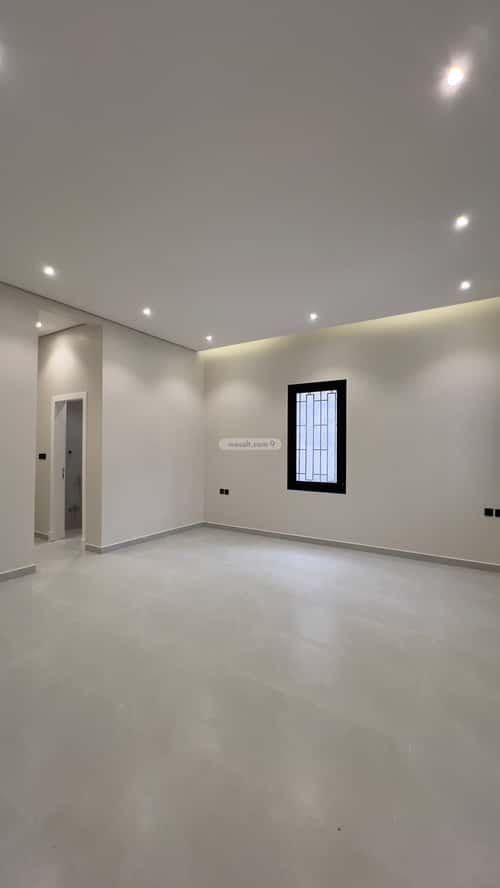 فيلا 500 متر مربع شمالية على شارع 20م عقرباء، الجبيلة