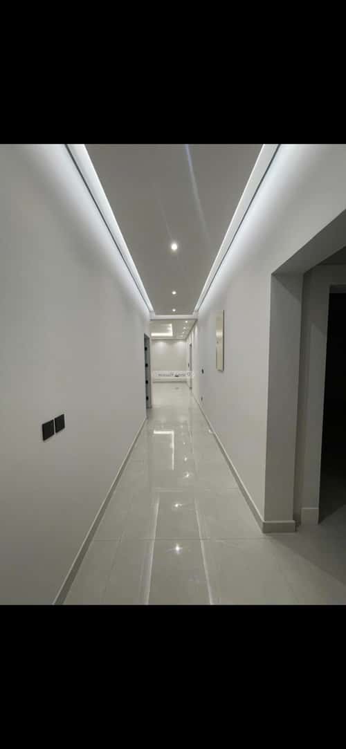 Villa 600 SQM Facing South with 3 Bedrooms Al-Yasmeen, North Riyadh, Riyadh