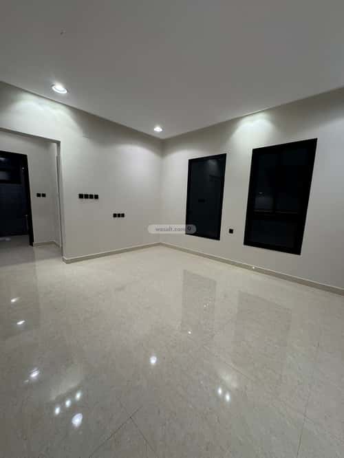 Villa 250 SQM Facing West on 15m Width Street King Fahd, Eanizah