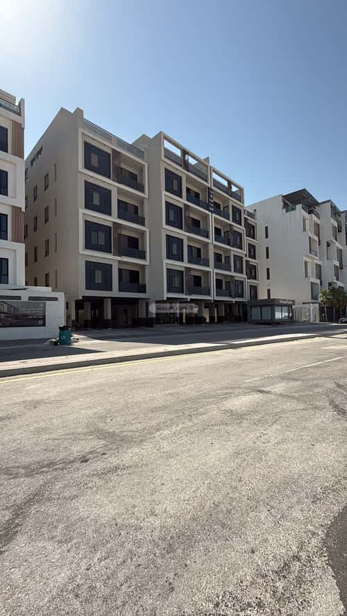 Apartment with 3 Bedrooms Al Bahr, Khobar