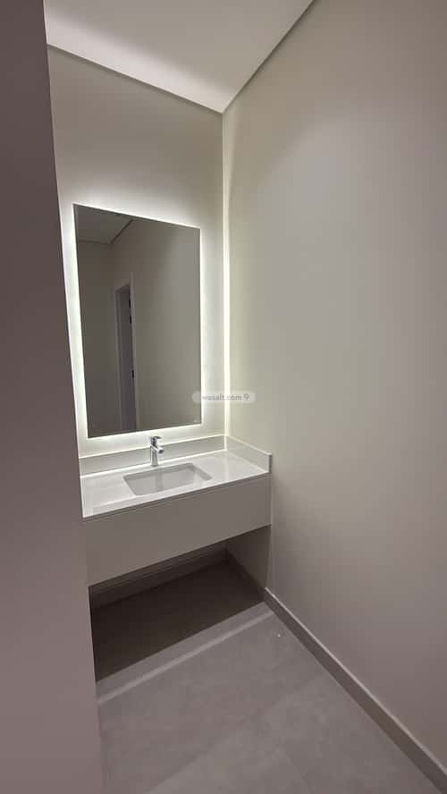 Apartment with 3 Bedrooms Al Bahr, Khobar