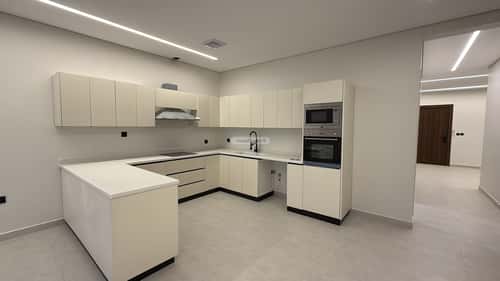 Apartment with 3 Bedrooms Al Bahr, Khobar