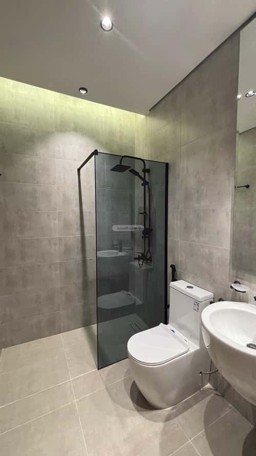 فيلا 373 متر مربع شرقية على شارع 18م Rawabi, Madinah